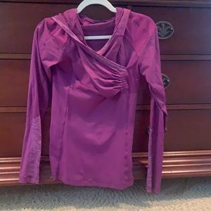 Lululemon hooded running top